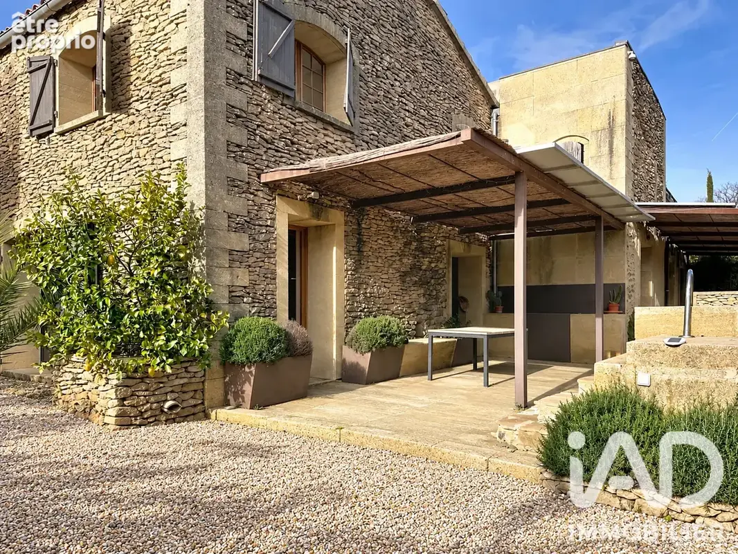 Photo 1 - Maison à VERS-PONT-DU-GARD