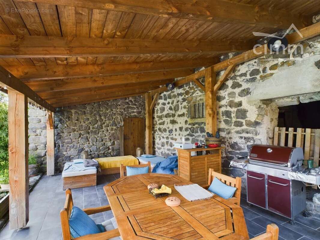 Maison à ALISSAS