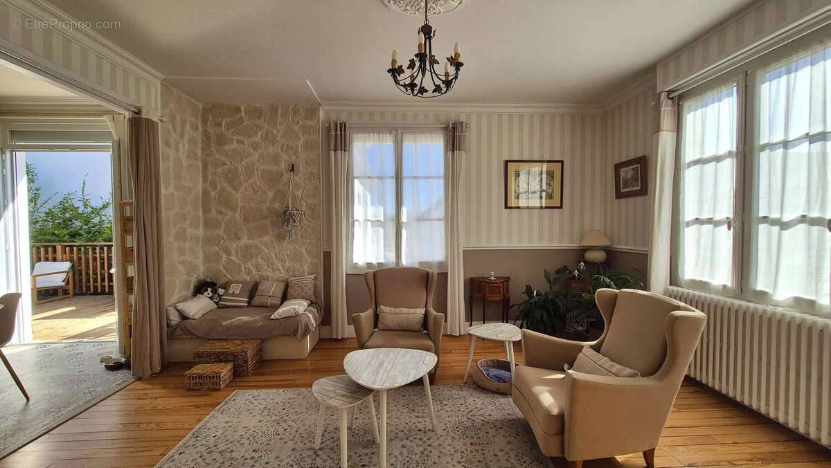 Maison à BORDES