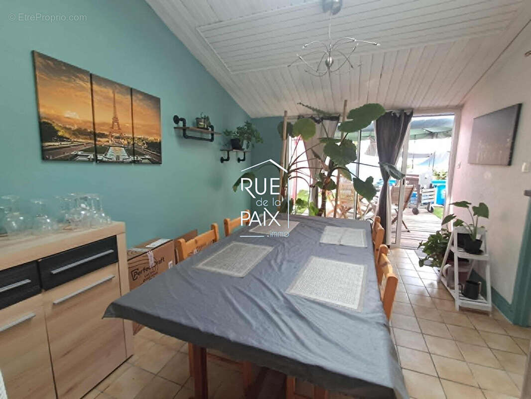 Charmante maison à Châtellerault avec cours et dépendance - photo 2