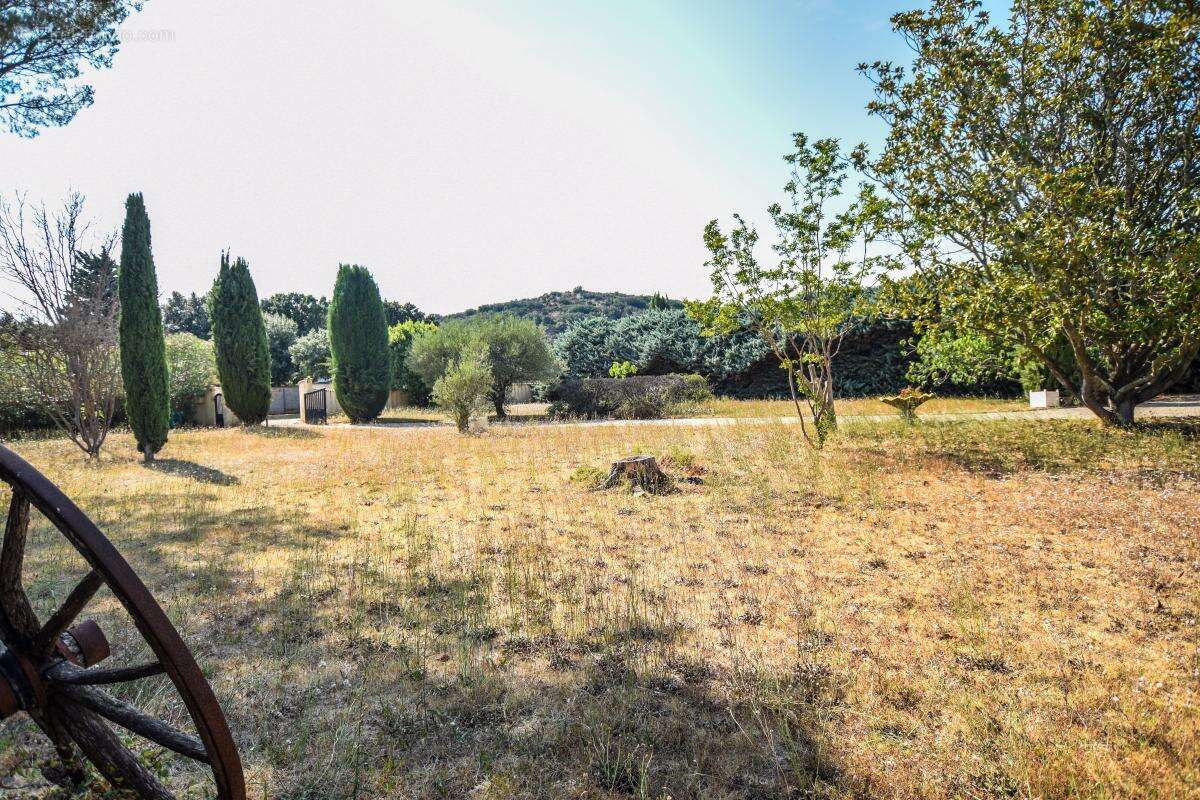 Maison 105 m² — Terrain constructible 2400 m² — Domazan, limite directe Rochefort du Gard - photo 21