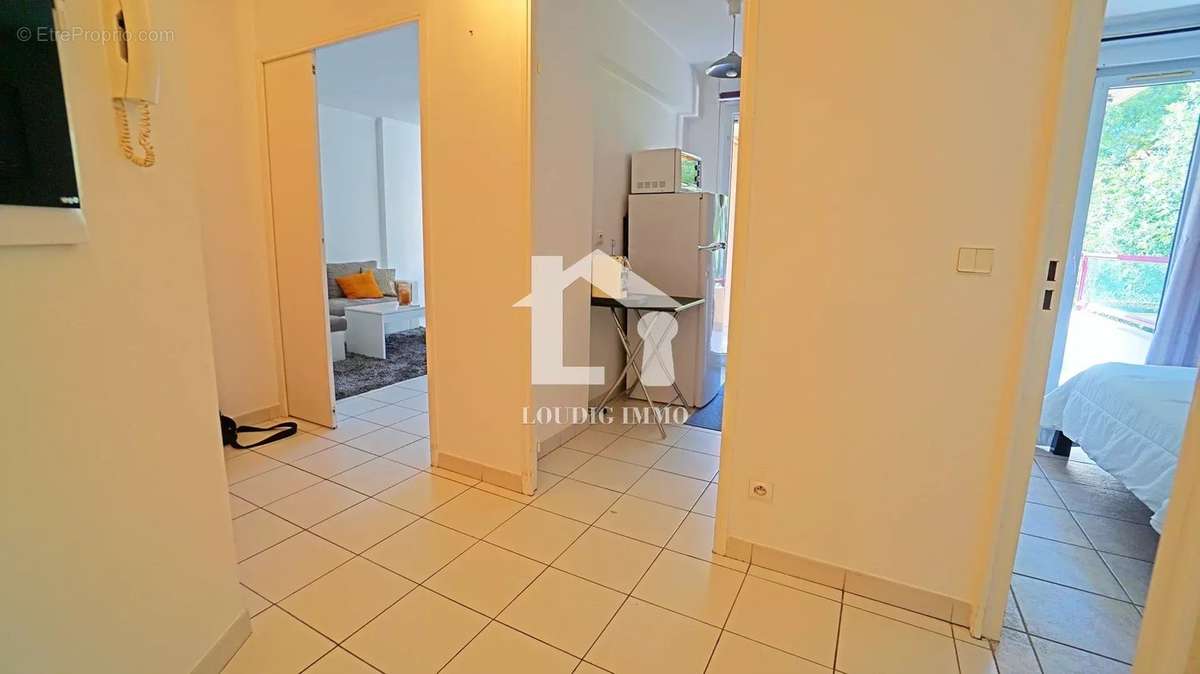 Appartement à MOUANS-SARTOUX