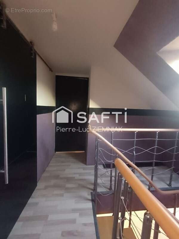 Photo 9 - Maison à AHUILLE