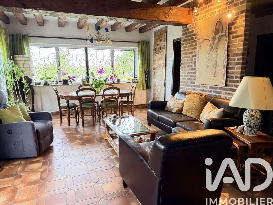 Photo 4 - Maison à VARENNES-JARCY