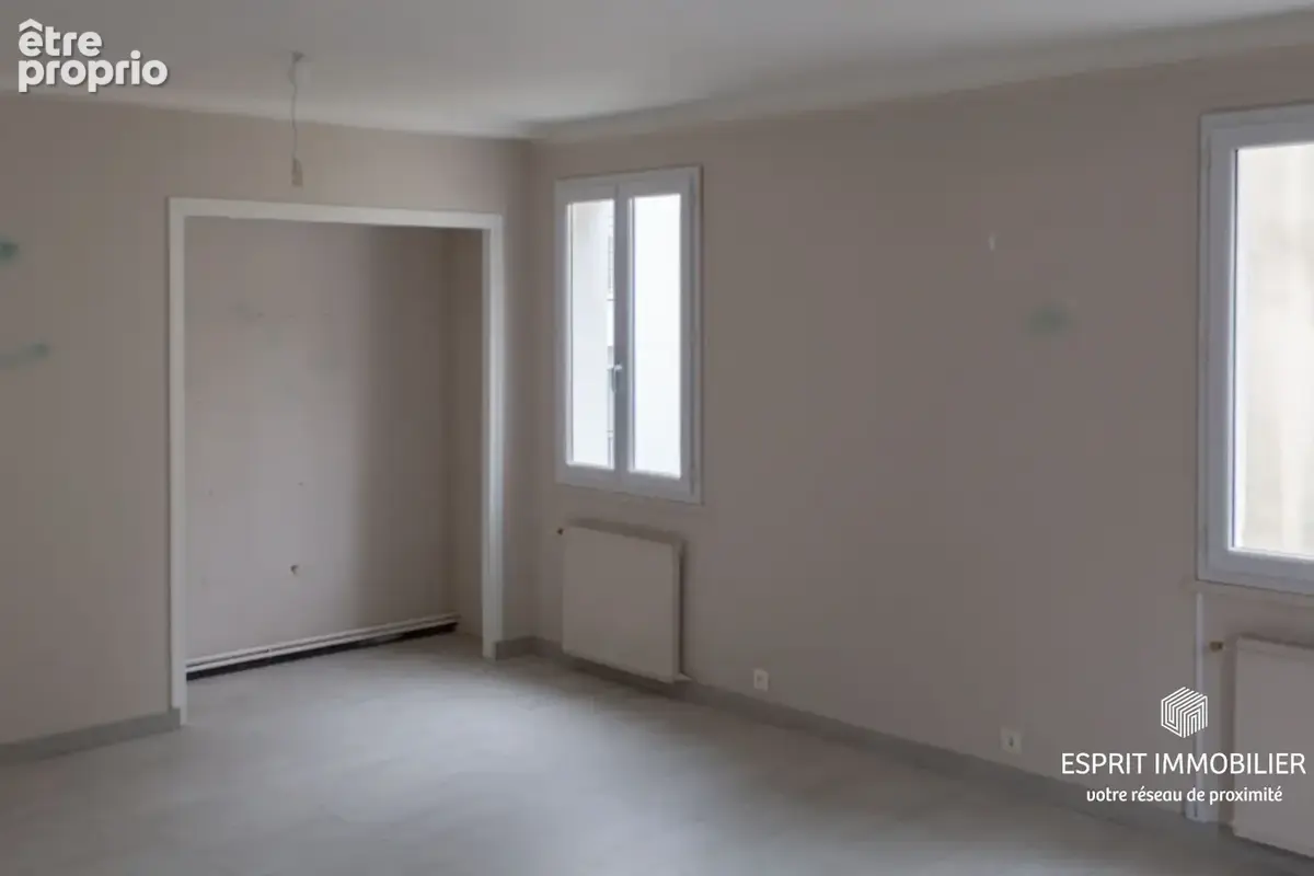 Concarneau - Immeuble avec local commercial, appartement et chambres d'hôtel - photo 14