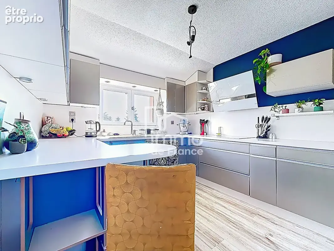 Duplex T4 90m²  Vue Mont Blanc  Parfait état  Gex - photo 4