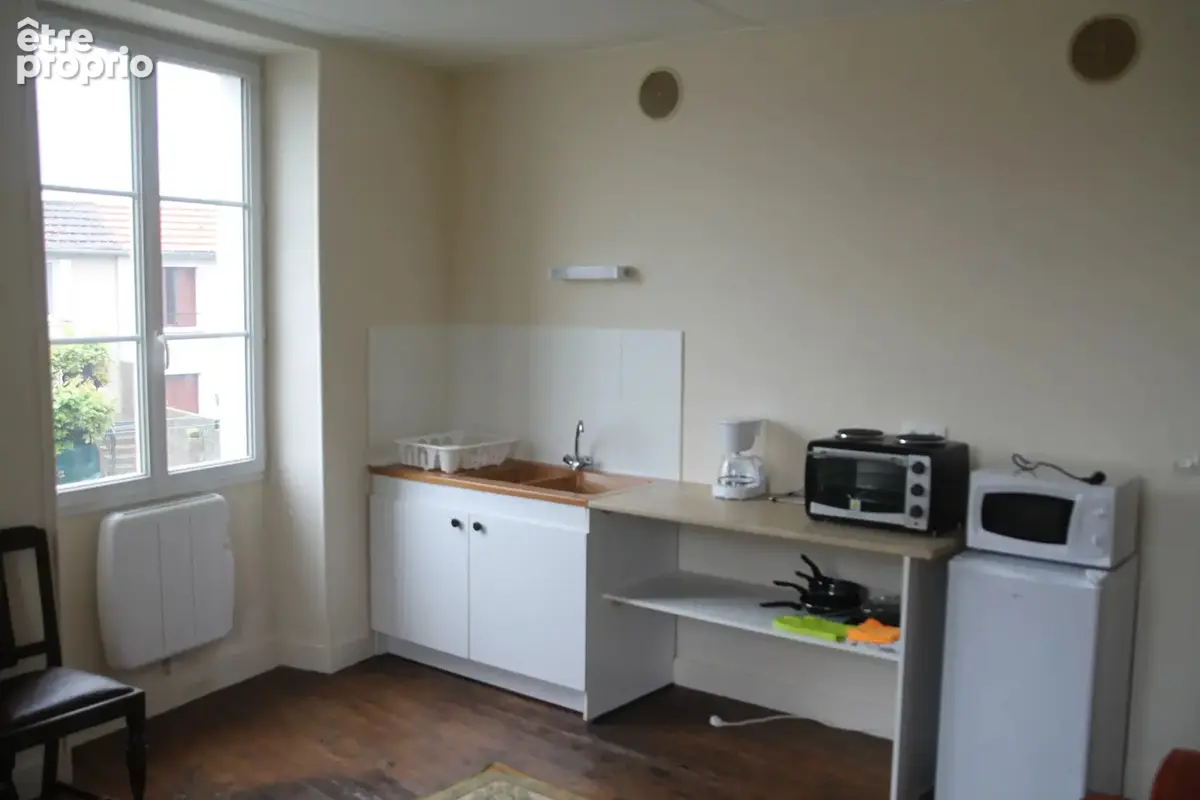 Excellente opportunité d'investissement : immeuble comprenant 3 petits appartements destinés à la location - photo 8
