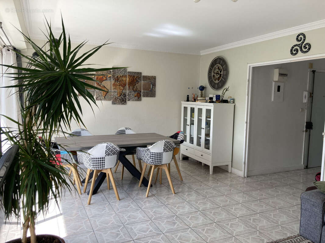 Photo 7 - Appartement à SARCELLES