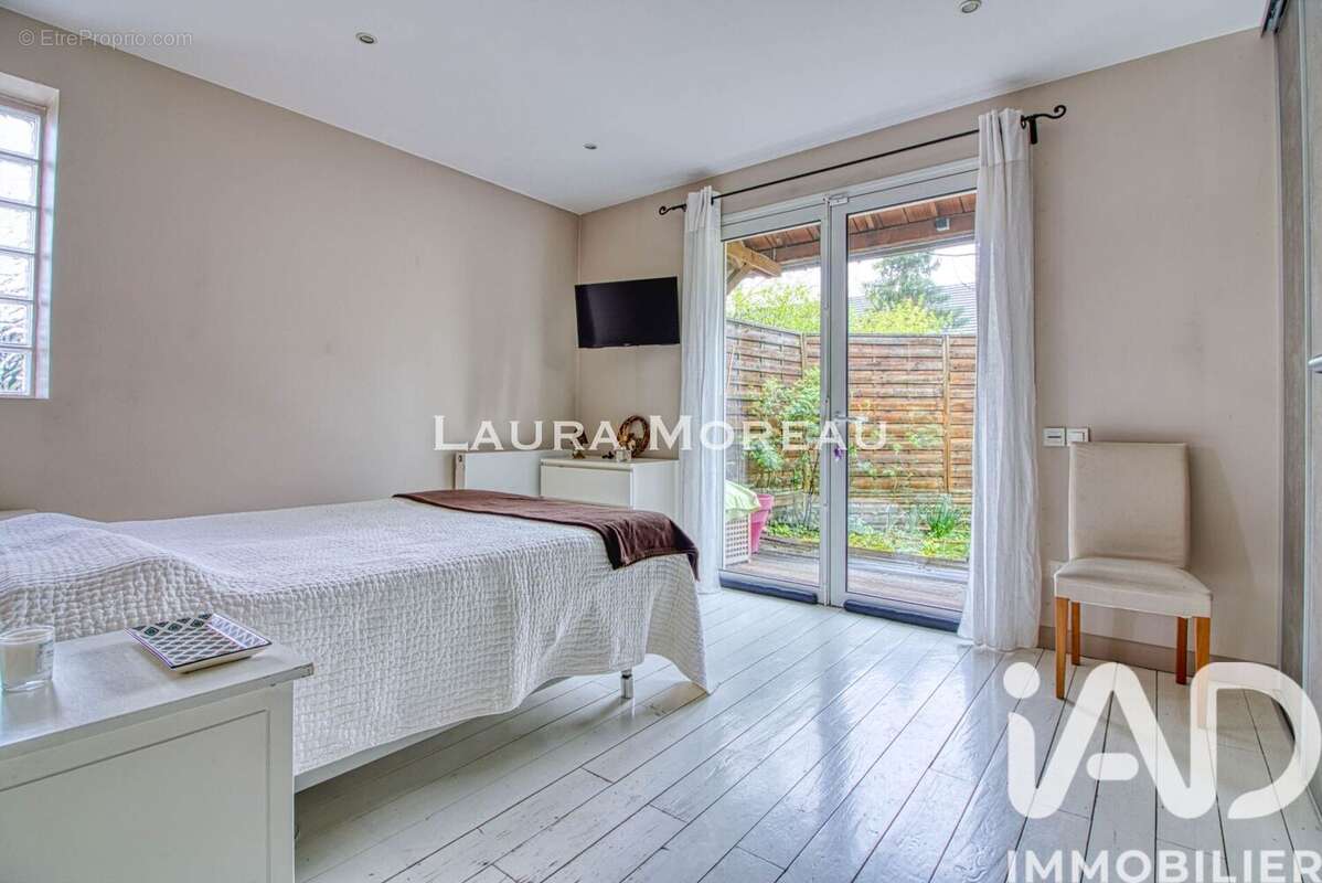 Photo 9 - Maison à PIERRELAYE