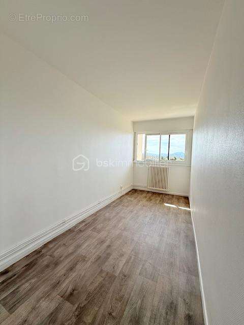 Appartement à SAINT-PIERRE-D'IRUBE