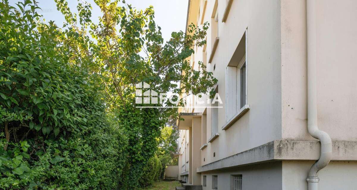 Quartier Beausoleil, Appartement de type 3 libre avec cellier/cave et garage - photo 2