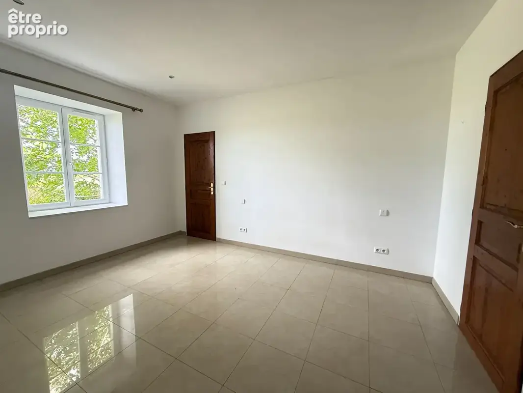 Maison en pierres avec piscine au calme - photo 18