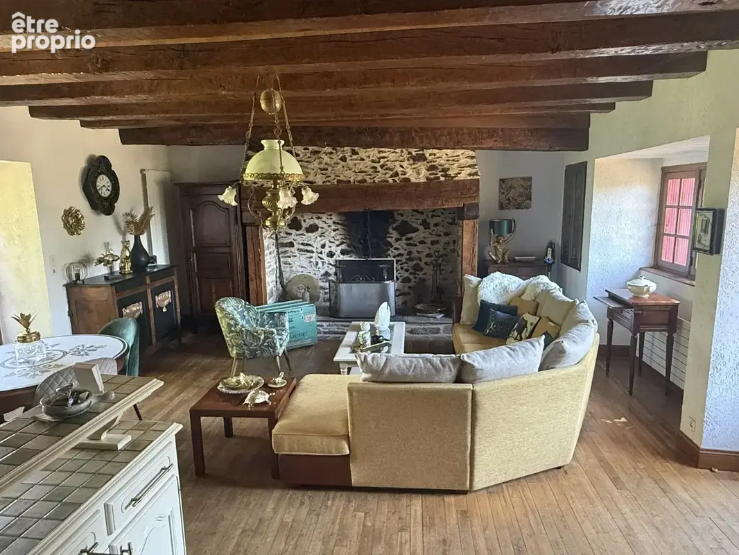Maison en pierres et grande grange - photo 6