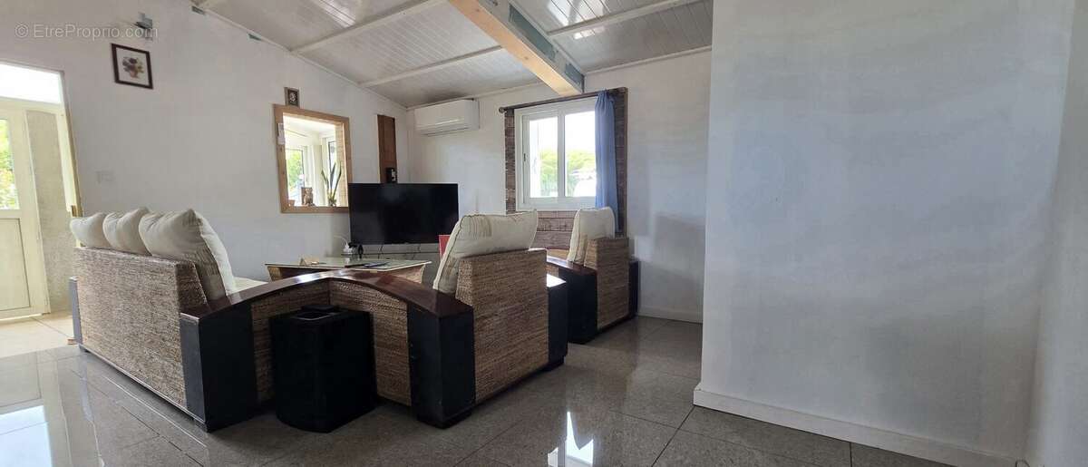 Maison à LA PLAINE-DES-PALMISTES