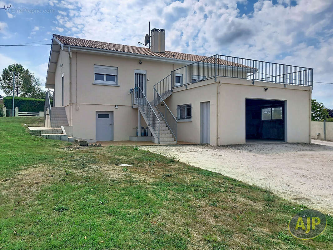 Maison à GAILLAN-EN-MEDOC