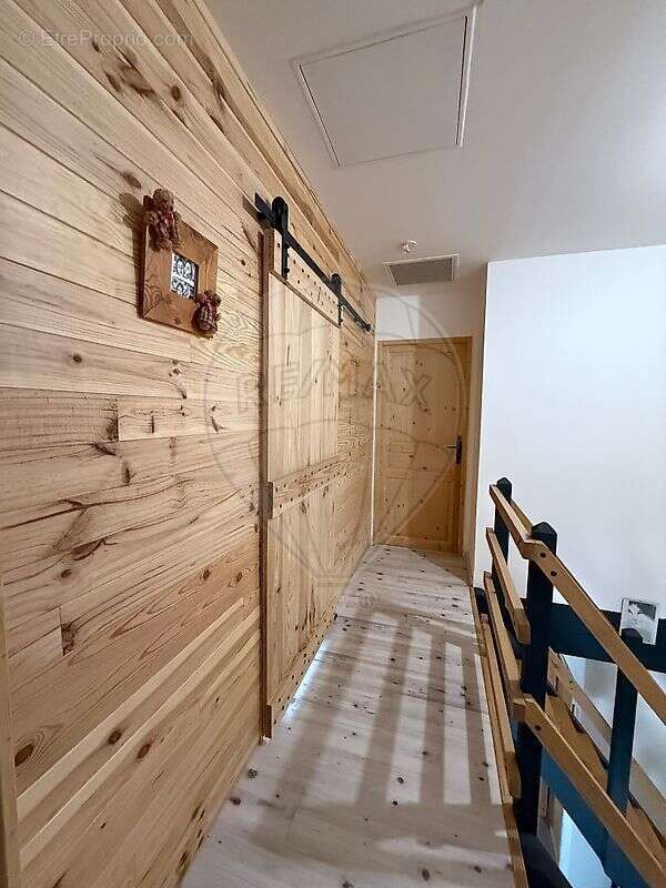 Maison à SAINT-GEORGES-DE-RENEINS