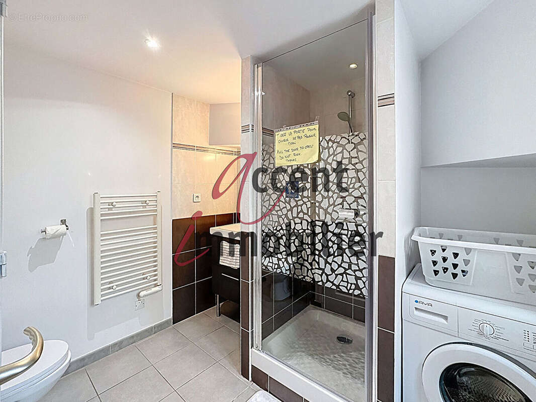 Appartement à L'ISLE-SUR-LA-SORGUE