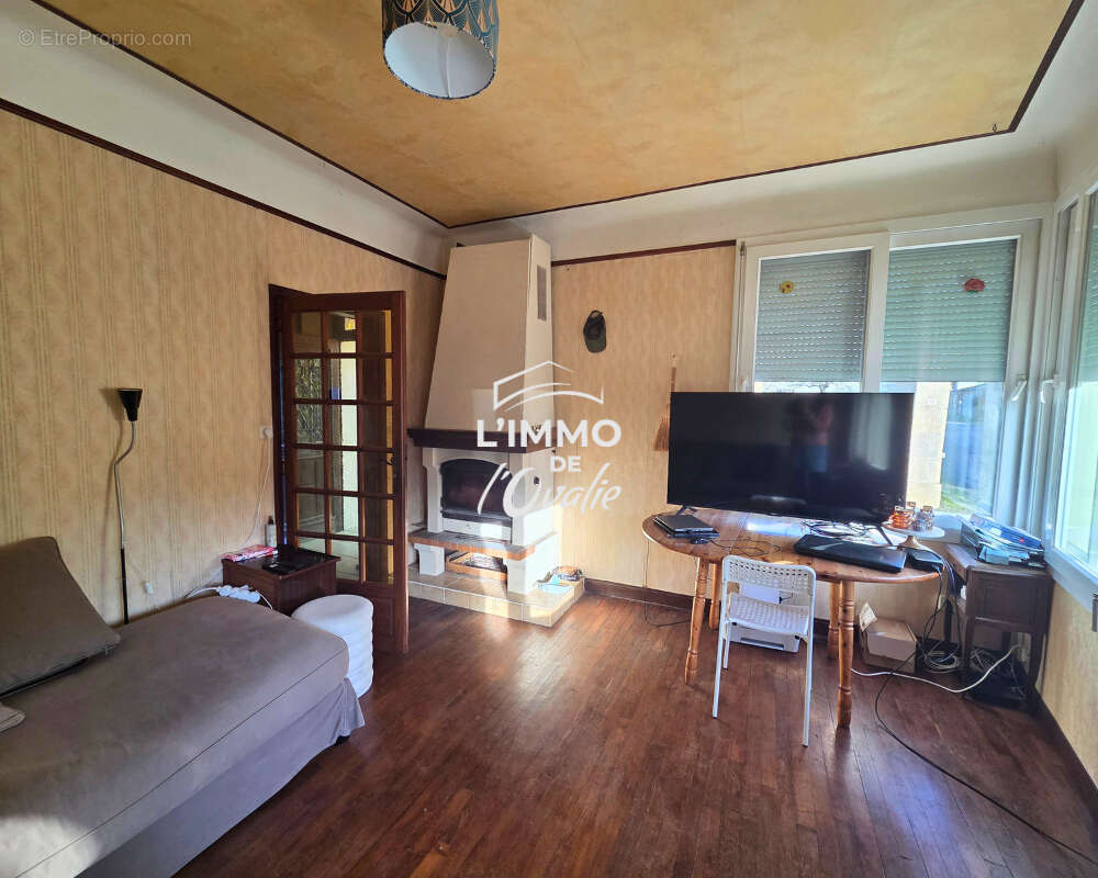 Maison proche Beaulieu Sur Dordogne 7 pièce(s) 105 m2 - photo 9