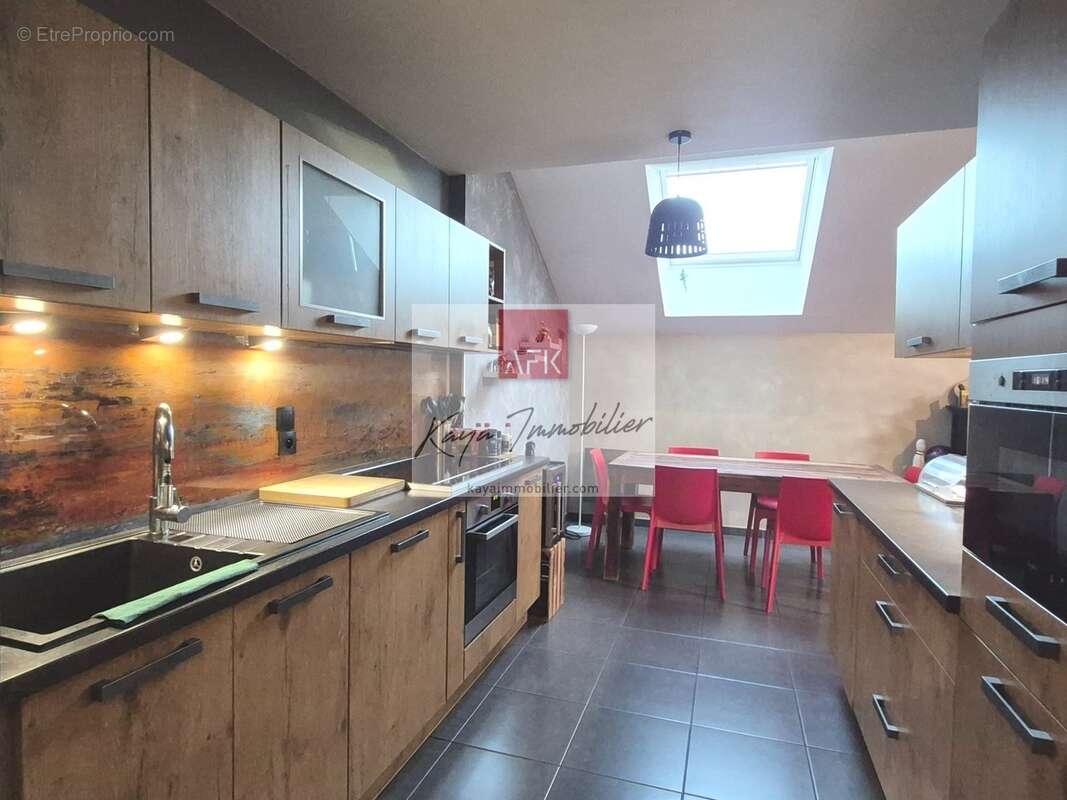 Appartement à AMBILLY