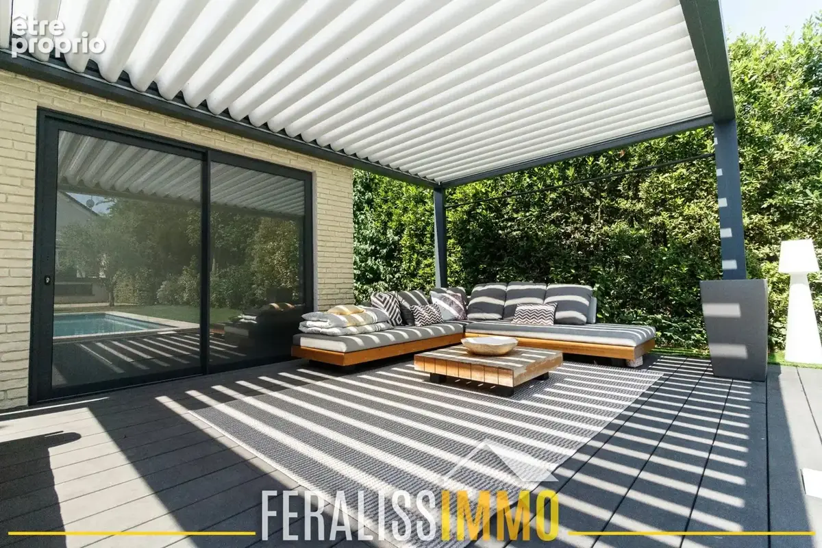 Elégante maison familiale 4 chambres avec piscine et suite p - photo 16