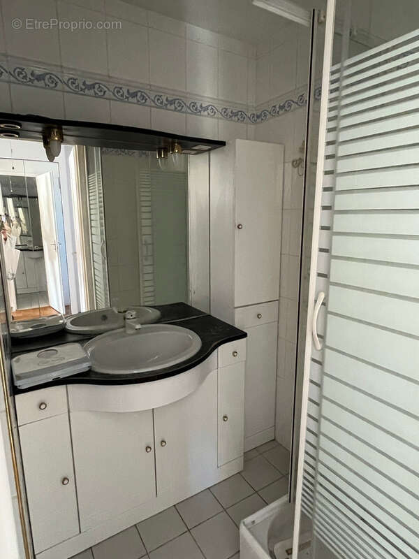 Appartement à SAINT-VALLIER-DE-THIEY