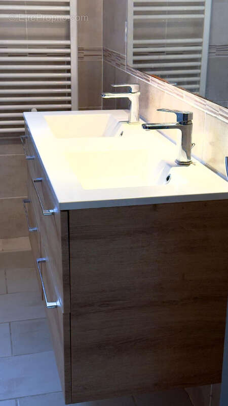 Maison à vendre 8 pièces - 2 Appartements indépendants - Campagne proche centre village - photo 26