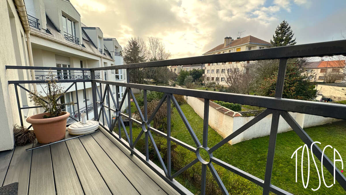 Appartement à THIAIS