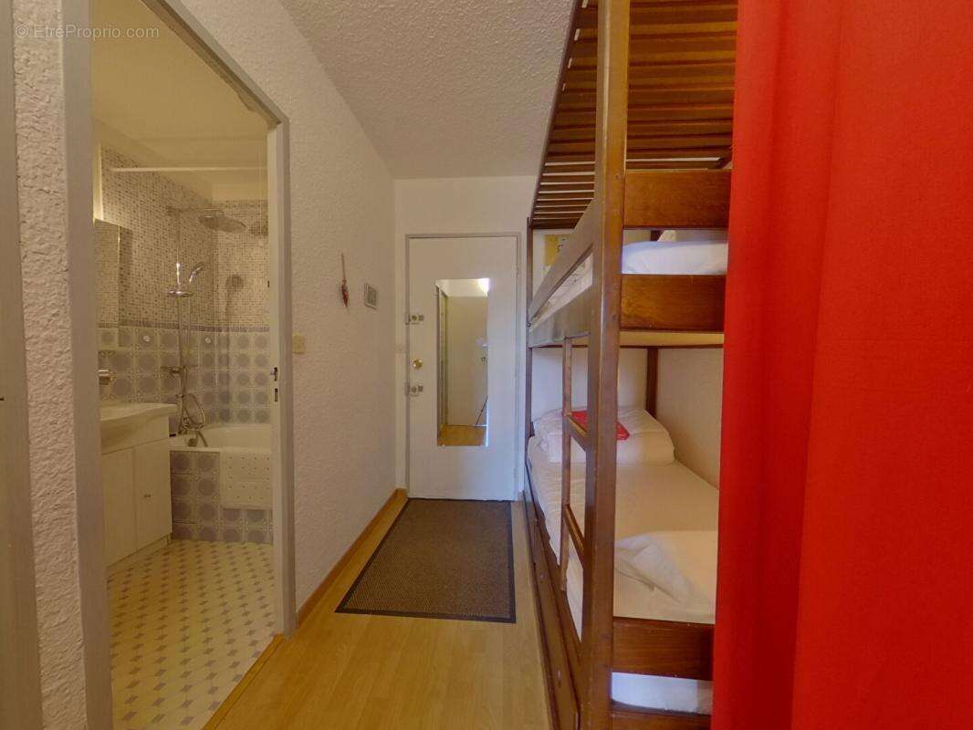 Appartement à LES THUILES