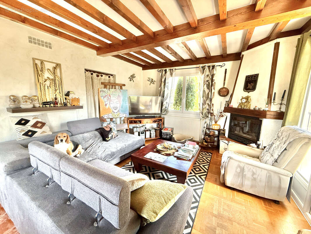 Maison à CORCELLES-EN-BEAUJOLAIS