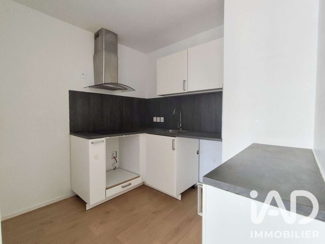Appartement 61 m² à Arpajon  - photo 6