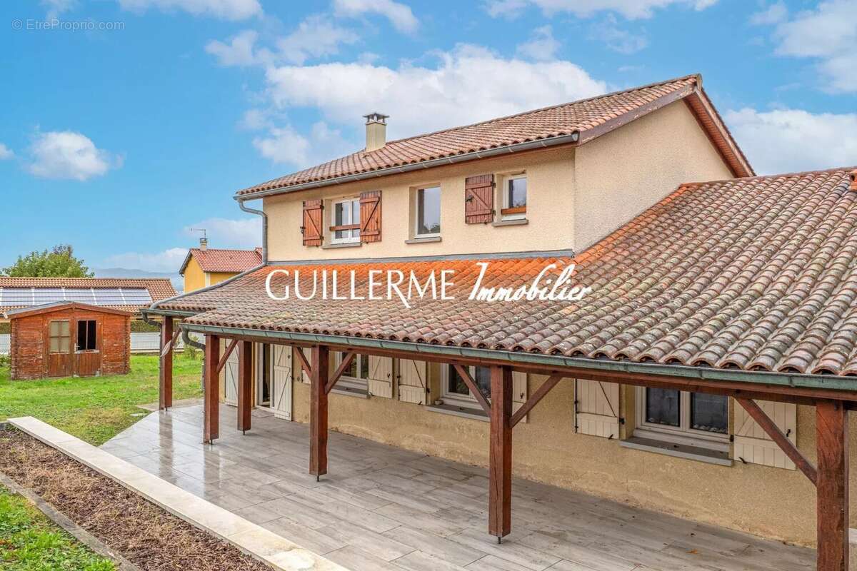 Maison à JASSANS-RIOTTIER