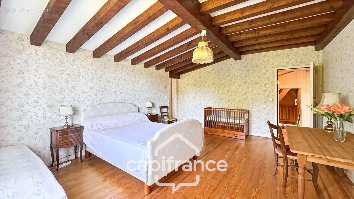 Maison de maître de caractère sur 6ha de terrain - photo 20