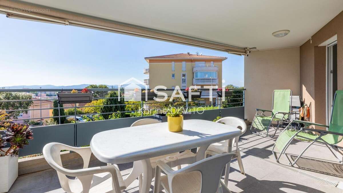 Photo 3 - Appartement à SAINT-RAPHAEL