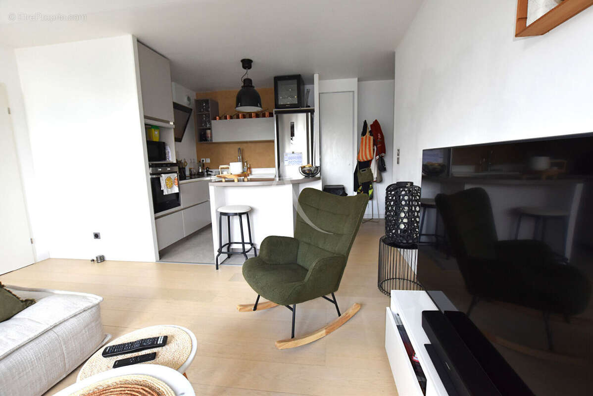Appartement à QUINCY-SOUS-SENART