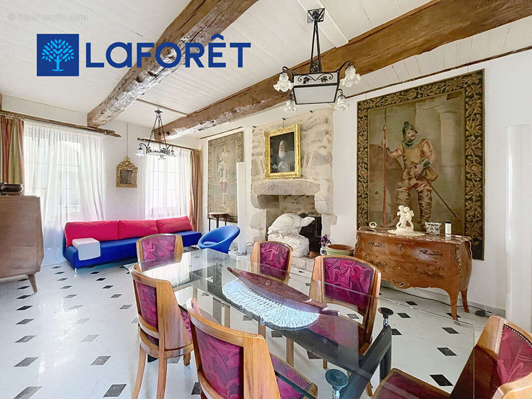 Maison à PORT-LOUIS