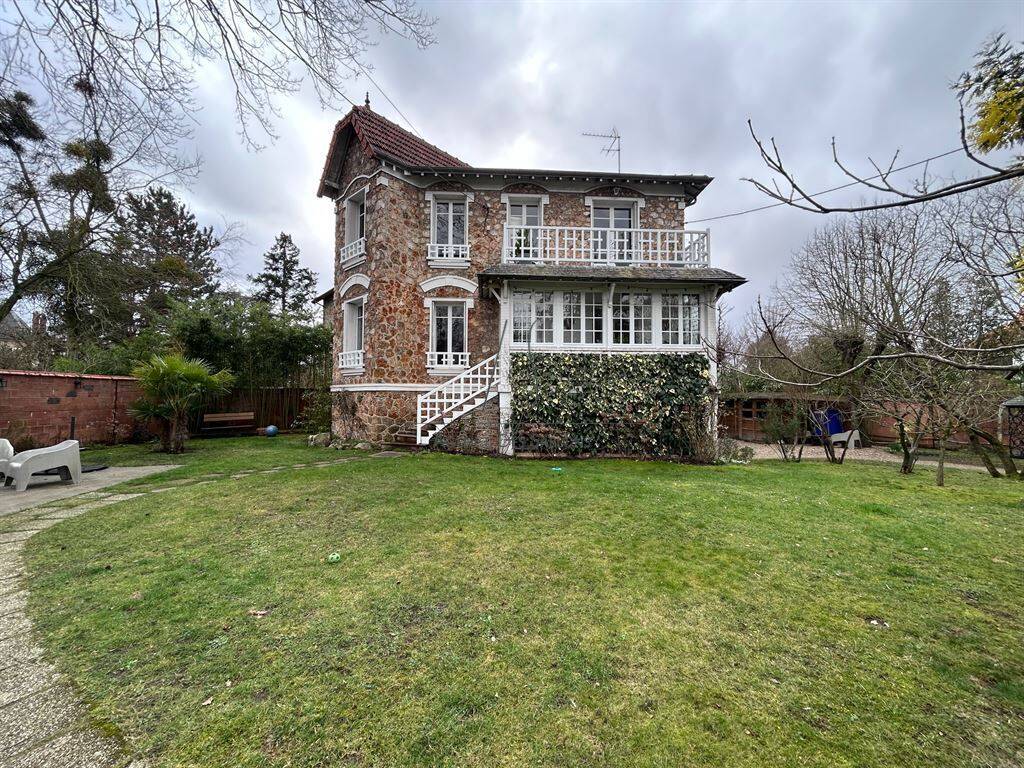 Maison à LE VESINET