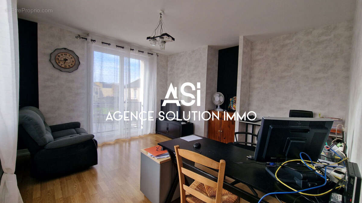 Maison à L'HUISSERIE