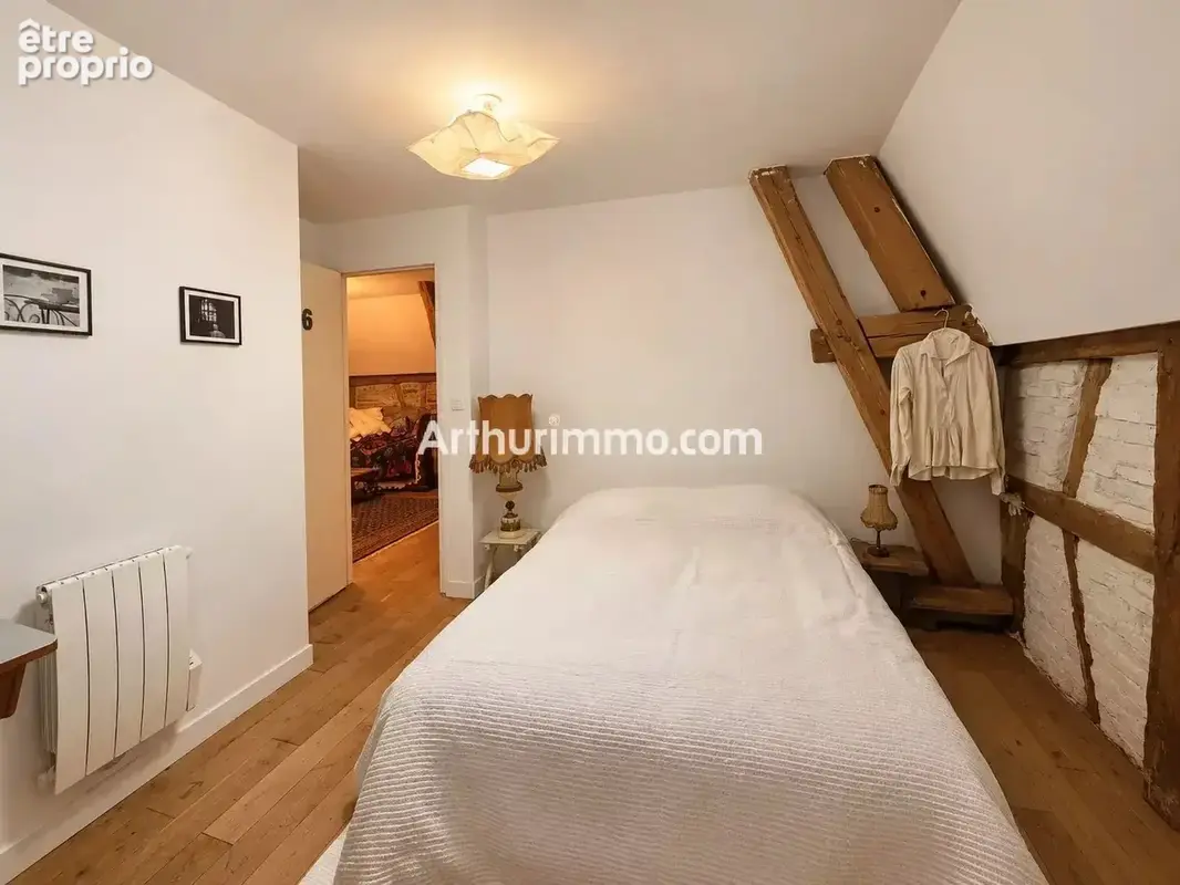 Ferme bressane à colombages – 201 m² – 8 pièces – terrain 2780m² - photo 19