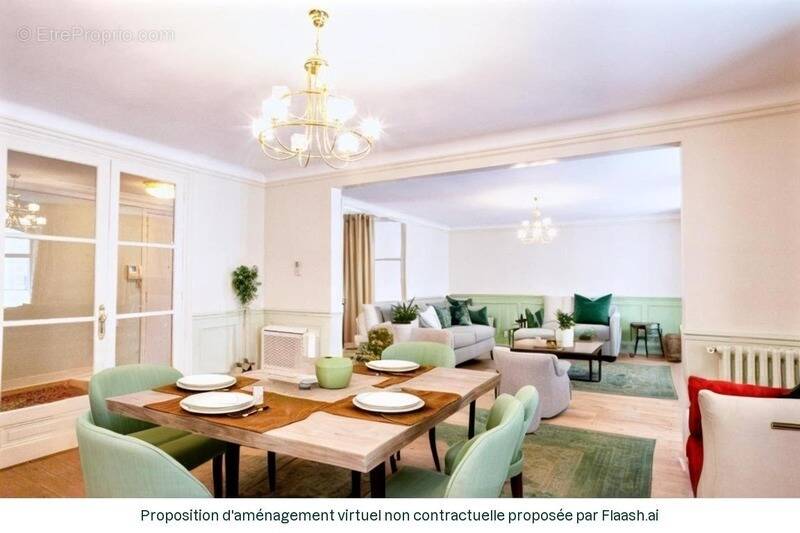 Appartement à PARIS-8E