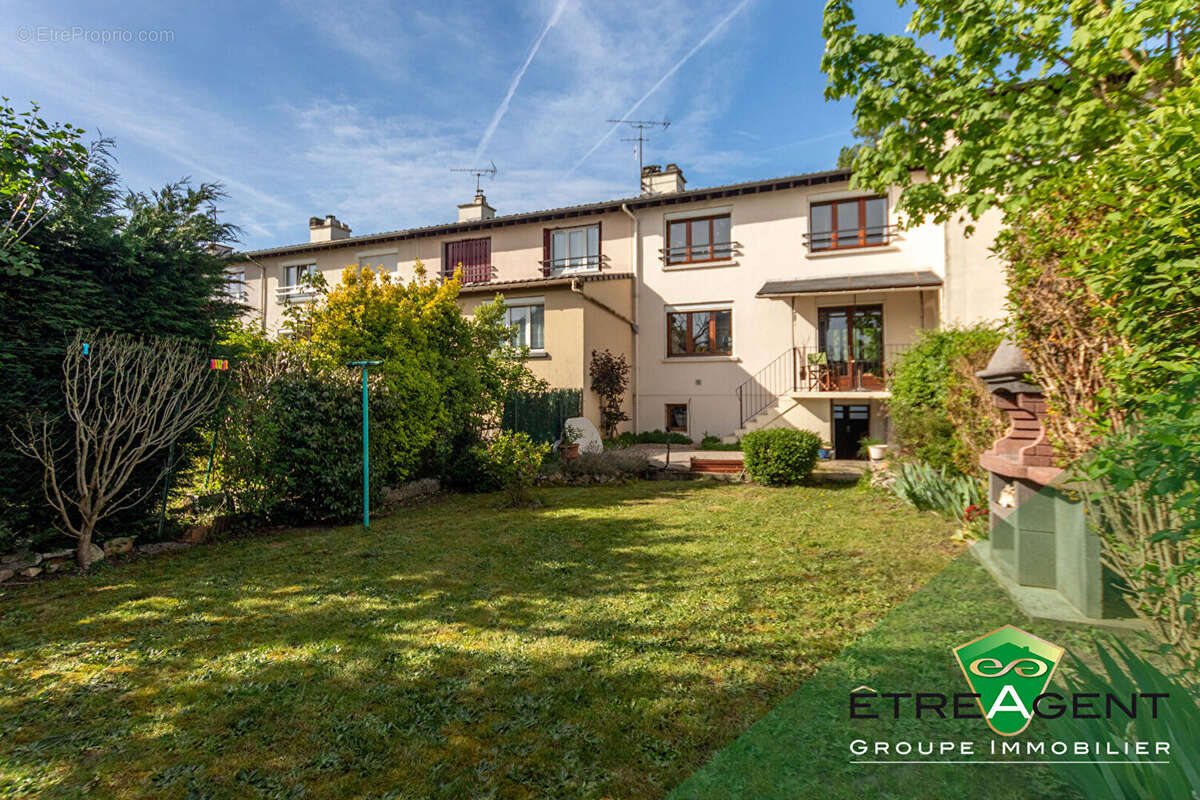 Maison à CONFLANS-SAINTE-HONORINE