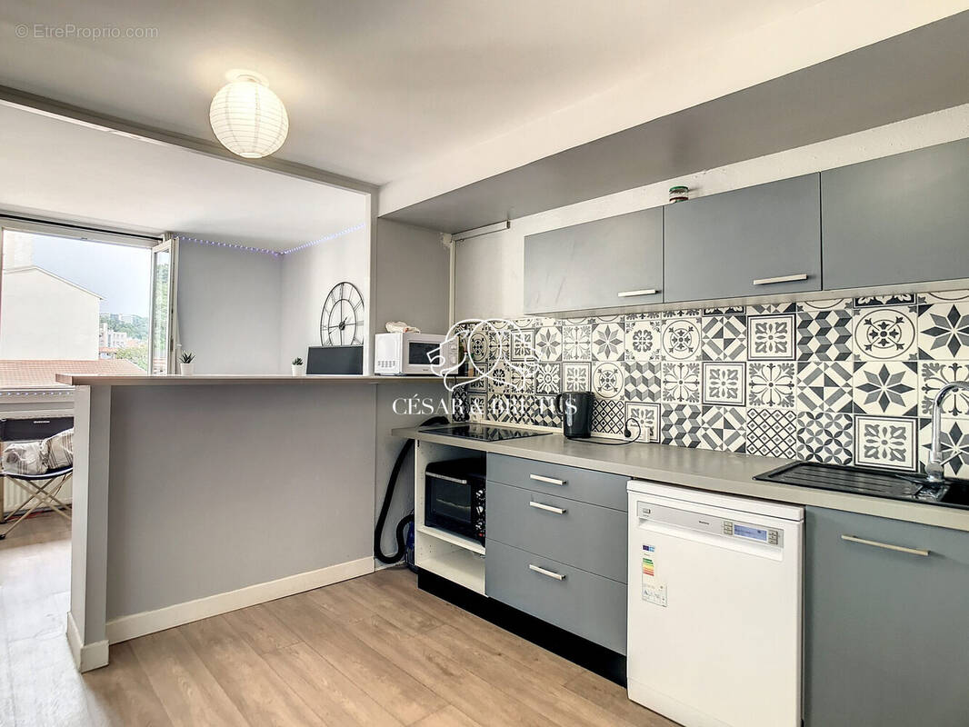 Appartement à LYON-9E
