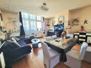 Appartement à VIC-SUR-SEILLE