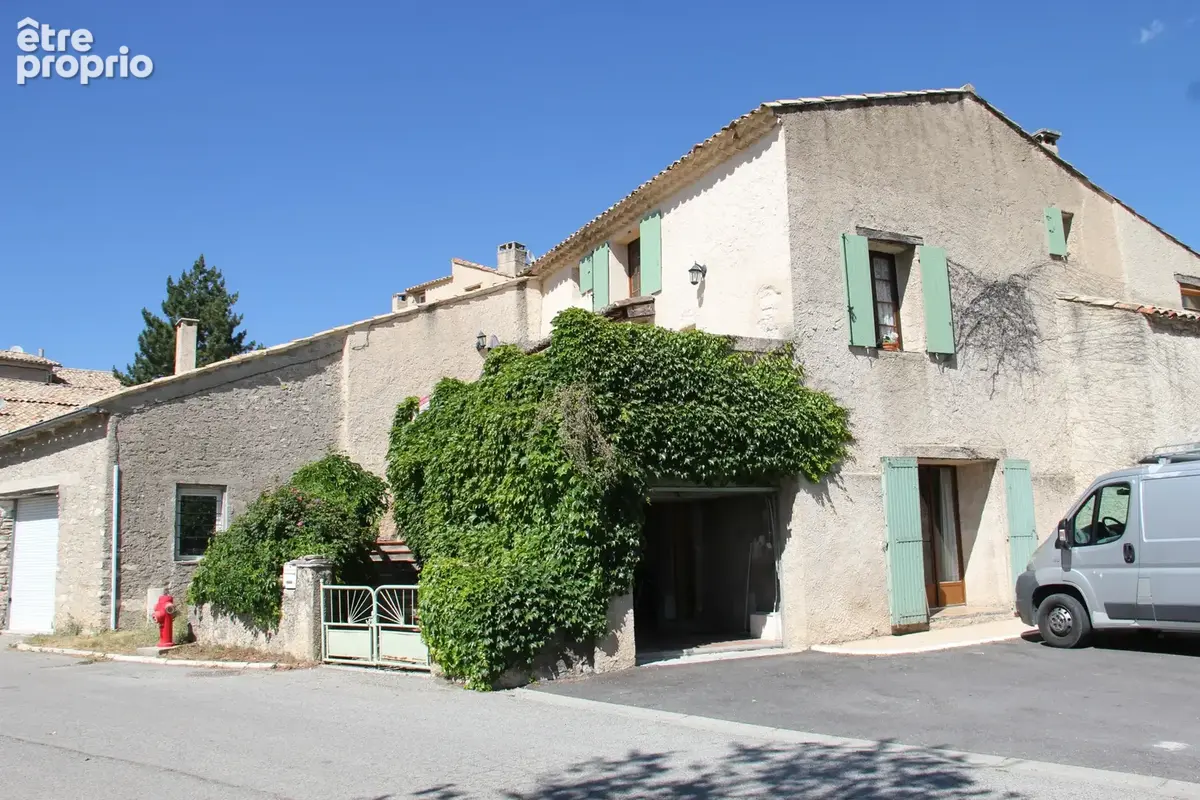Maison de ville de 136m2 composée de deux logements et d'une terrasse - photo 14