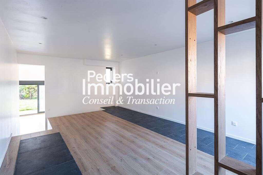 Maison à NANTERRE