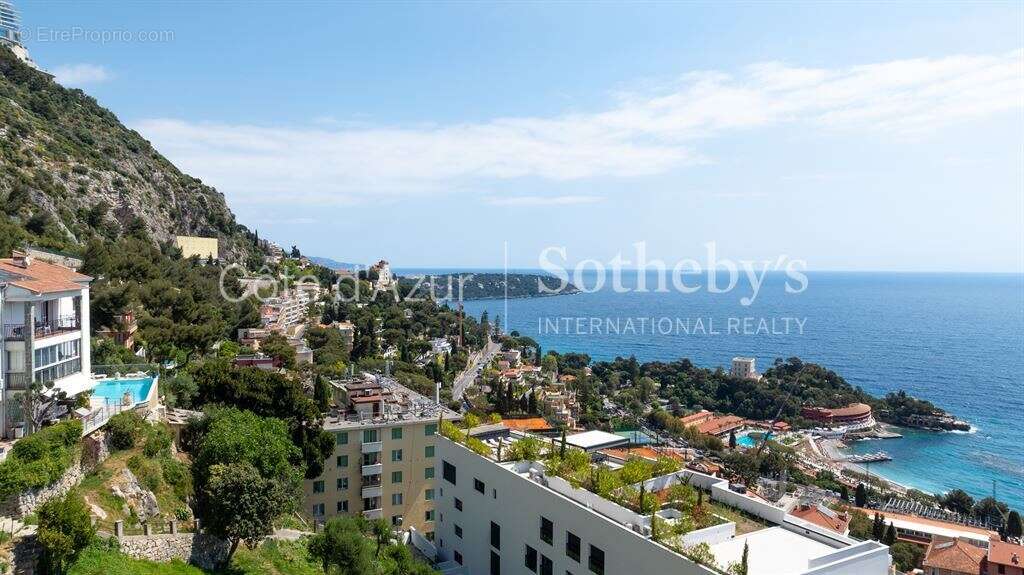 Roquebrune-Cap-Martin terrain constructible avec permis purgé deux villas contemporaines - photo 12