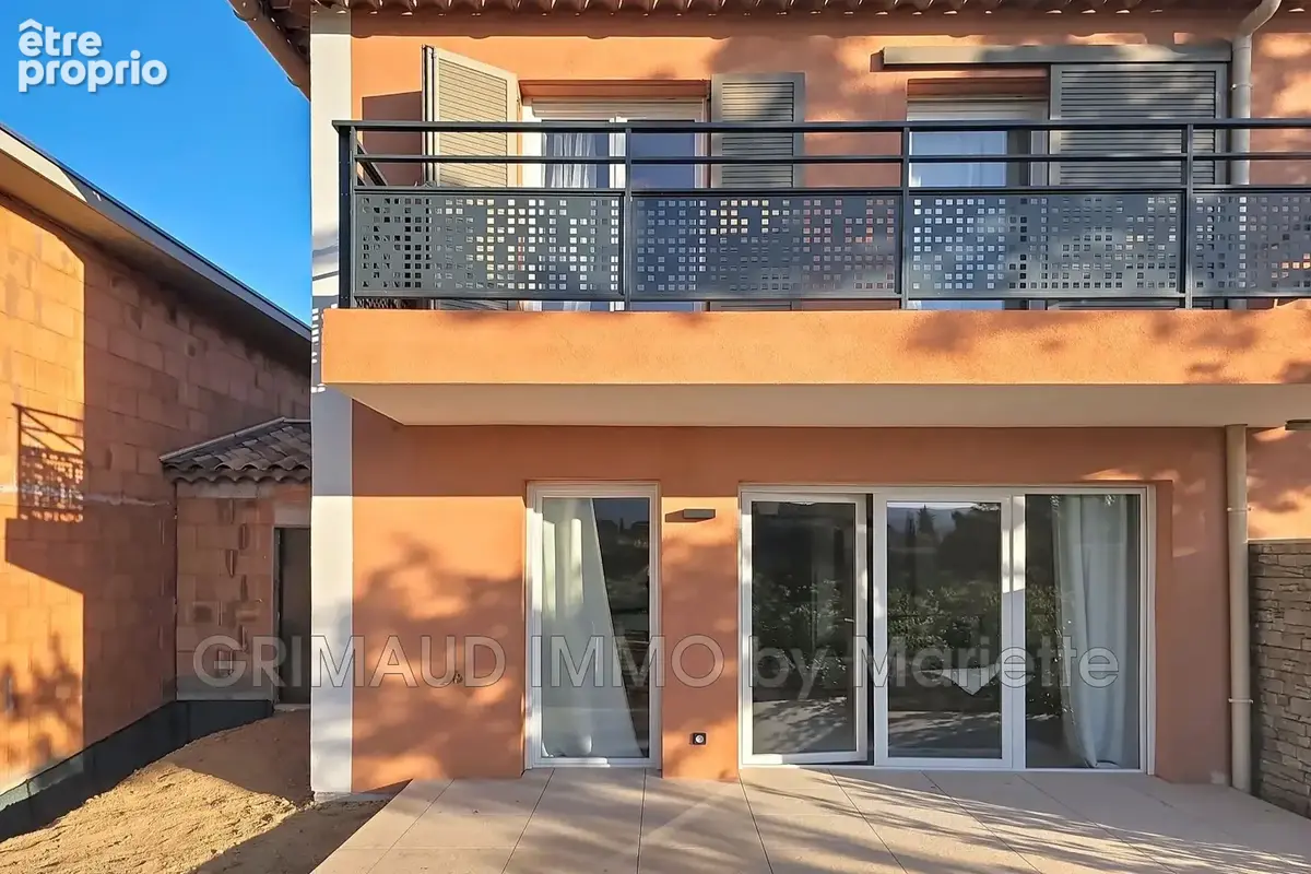Photo Maison à Cogolin au prix de 479 000€