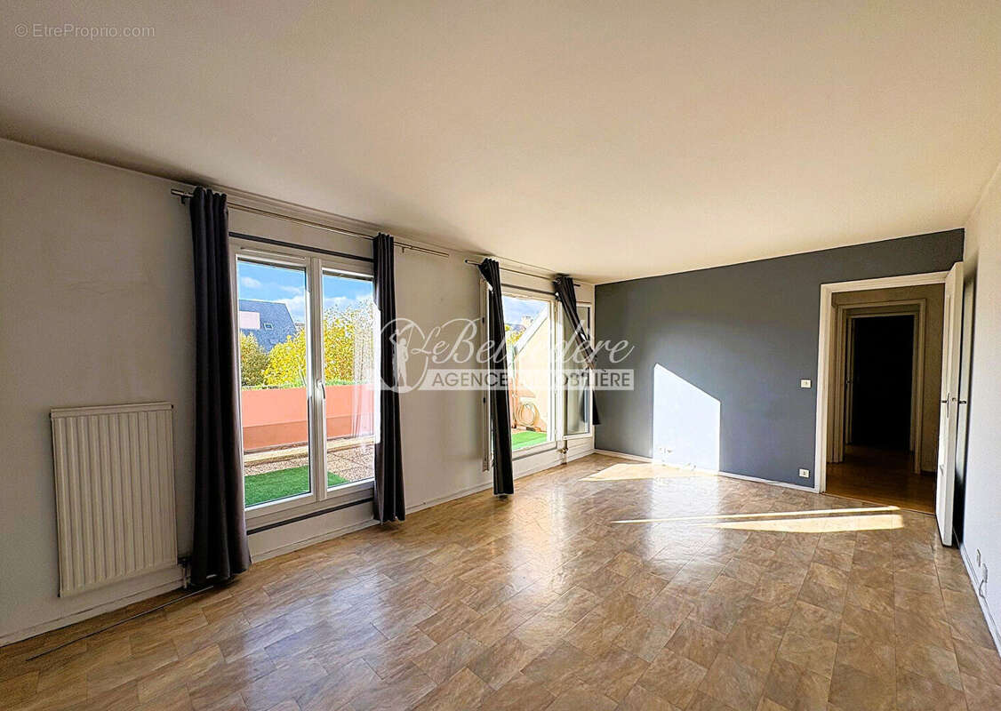 Appartement à ERAGNY