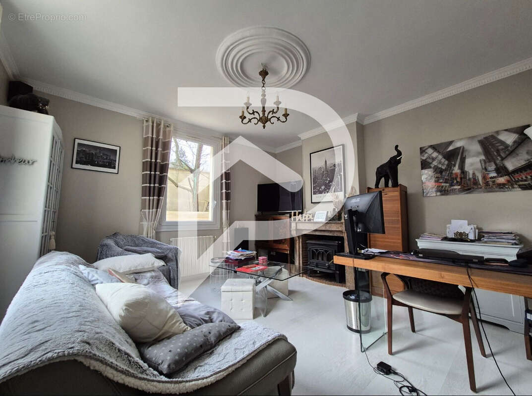 Maison à MONCHY-SAINT-ELOI