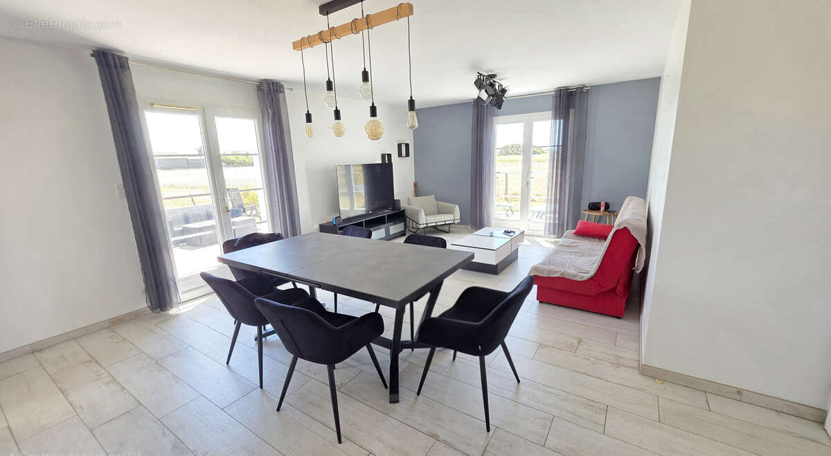 Maison de plain-pied au calme   3 chambres, garage et terrain clos de 437 m2 - photo 4