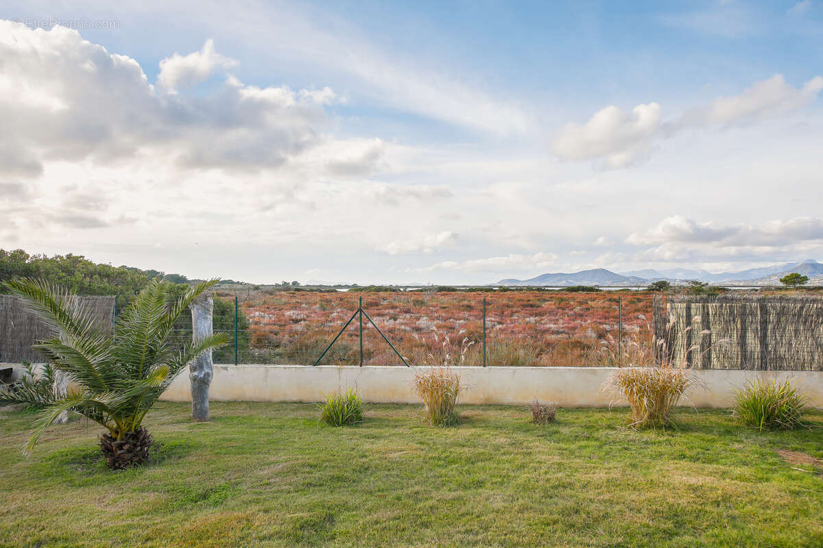 Maison à HYERES